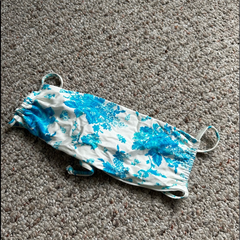 FRANKIES FLOWERED PRINT BIKINI TOP